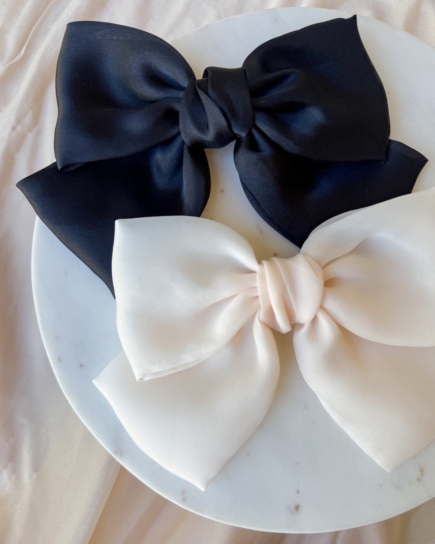 Hey Darlin' Hair Bow