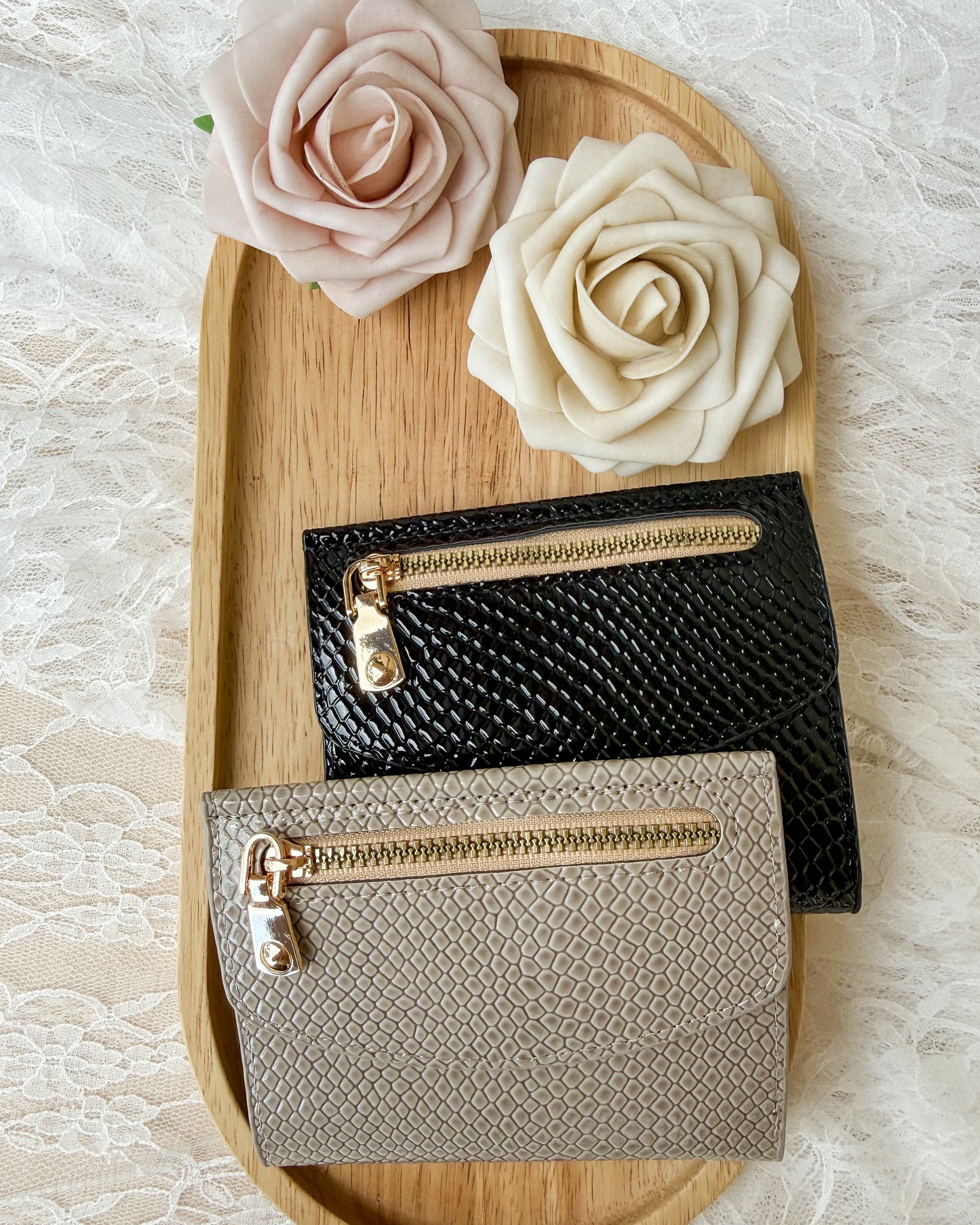 April Wallet - Neutrals