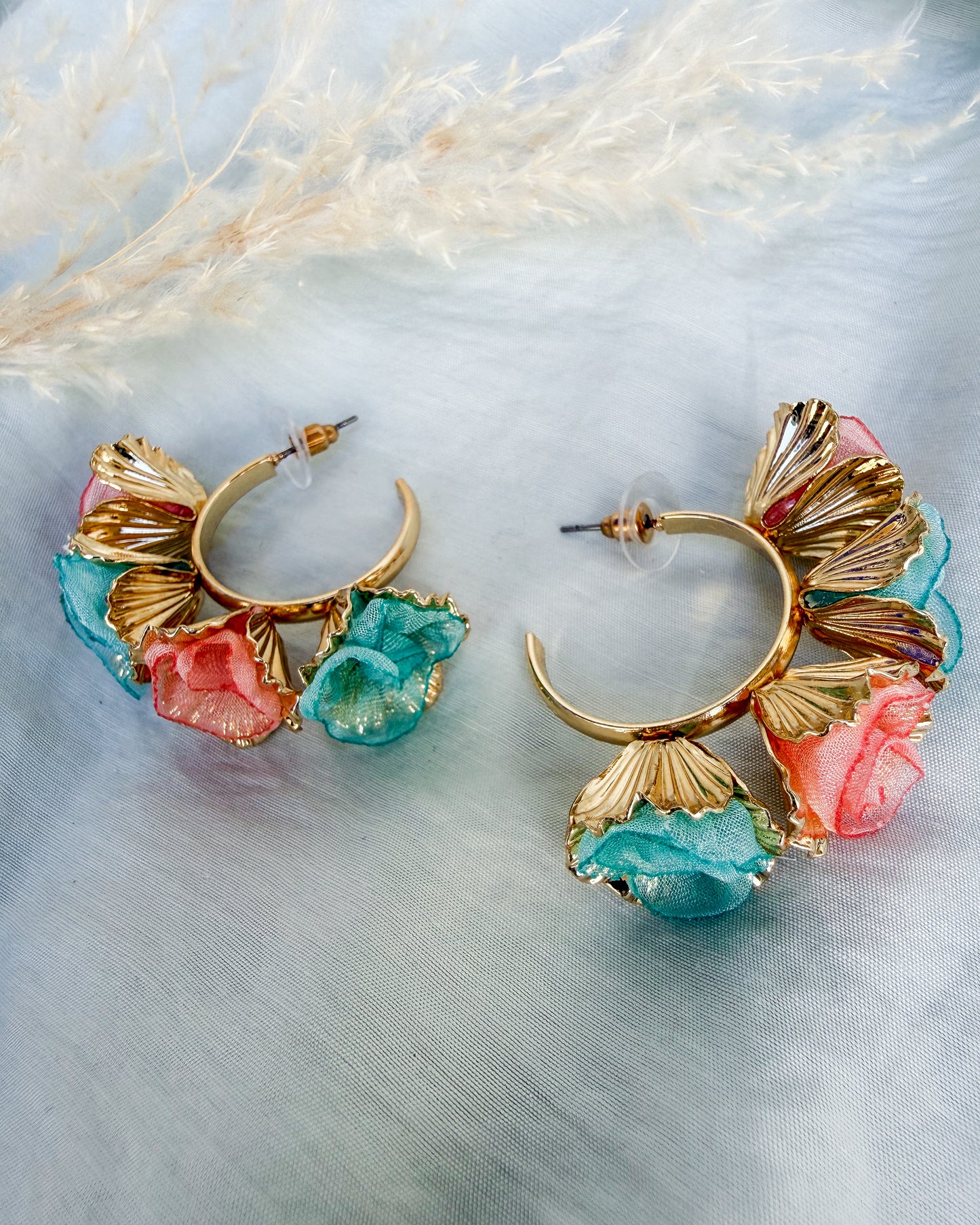 Follow The Flowers Hoops - Multi