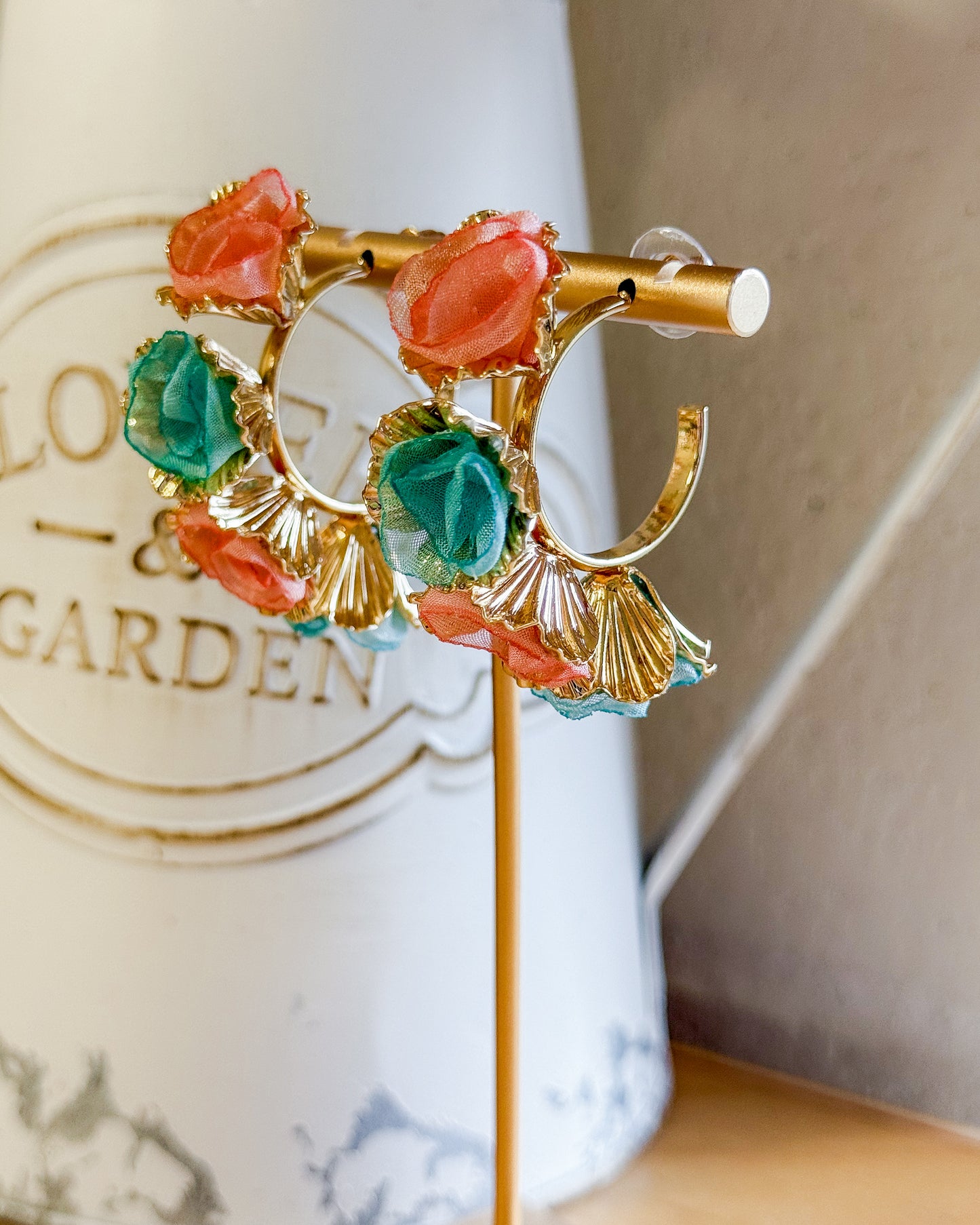 Follow The Flowers Hoops - Multi