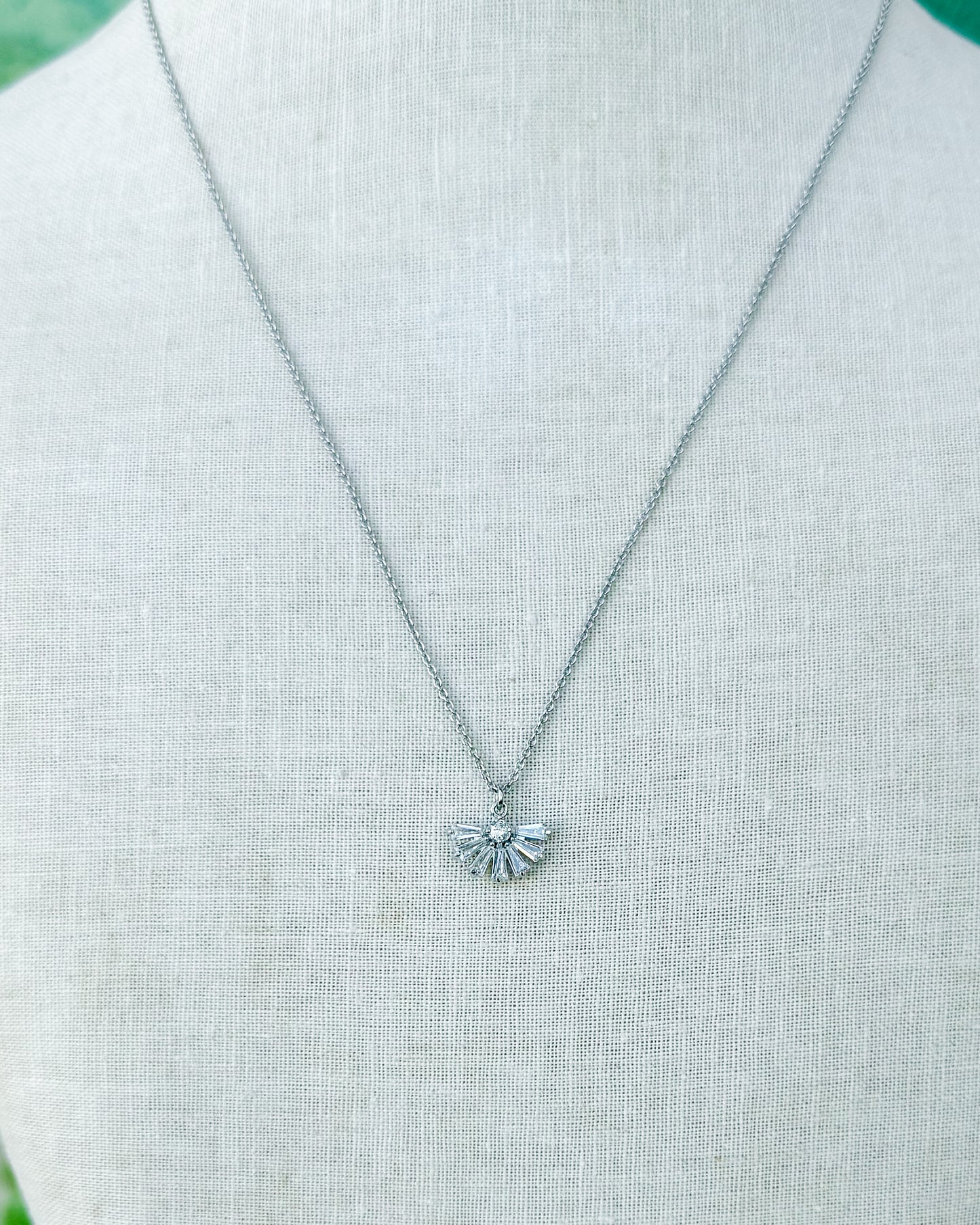 Simple Charm Necklace