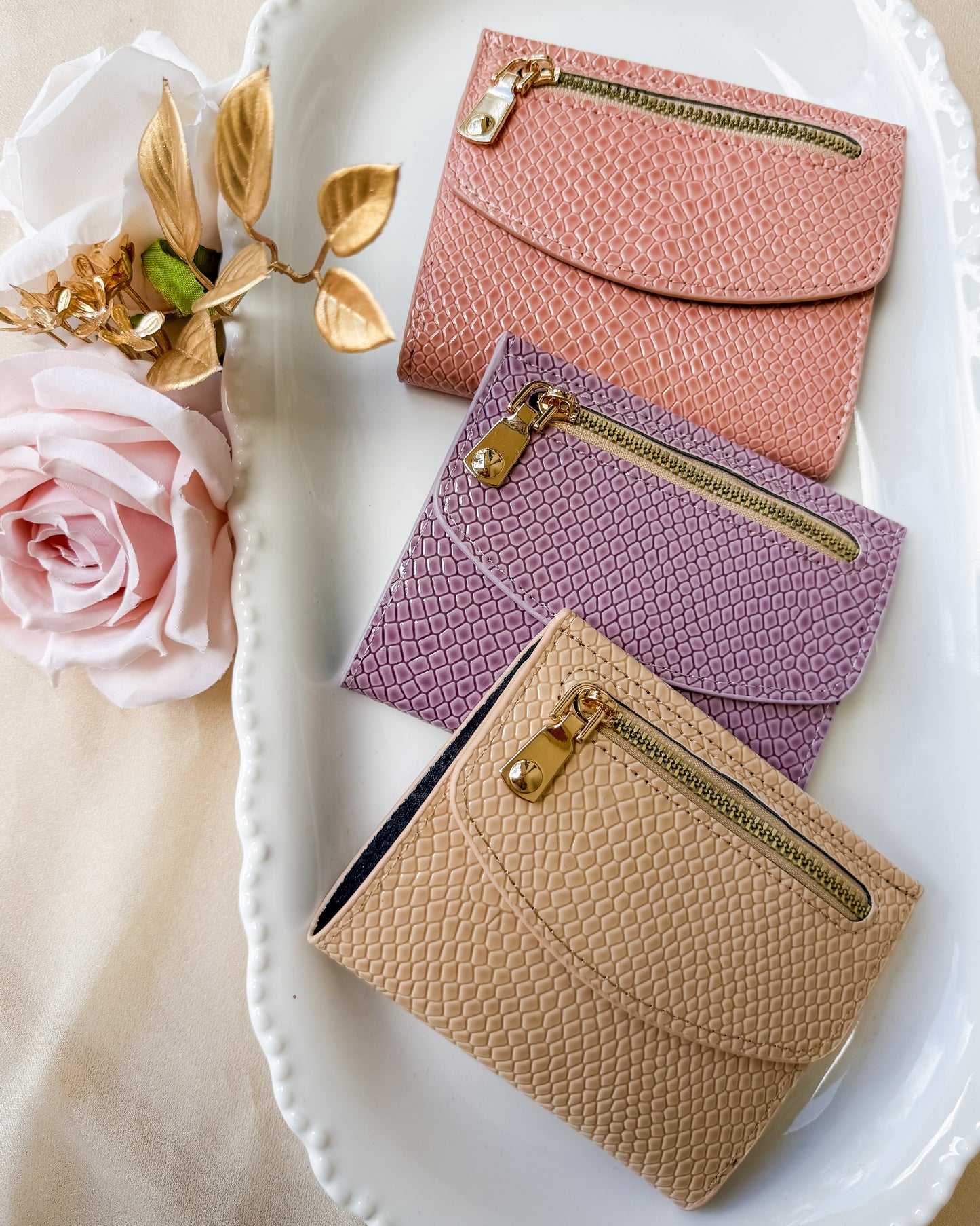 April Wallet - Spring Vibes