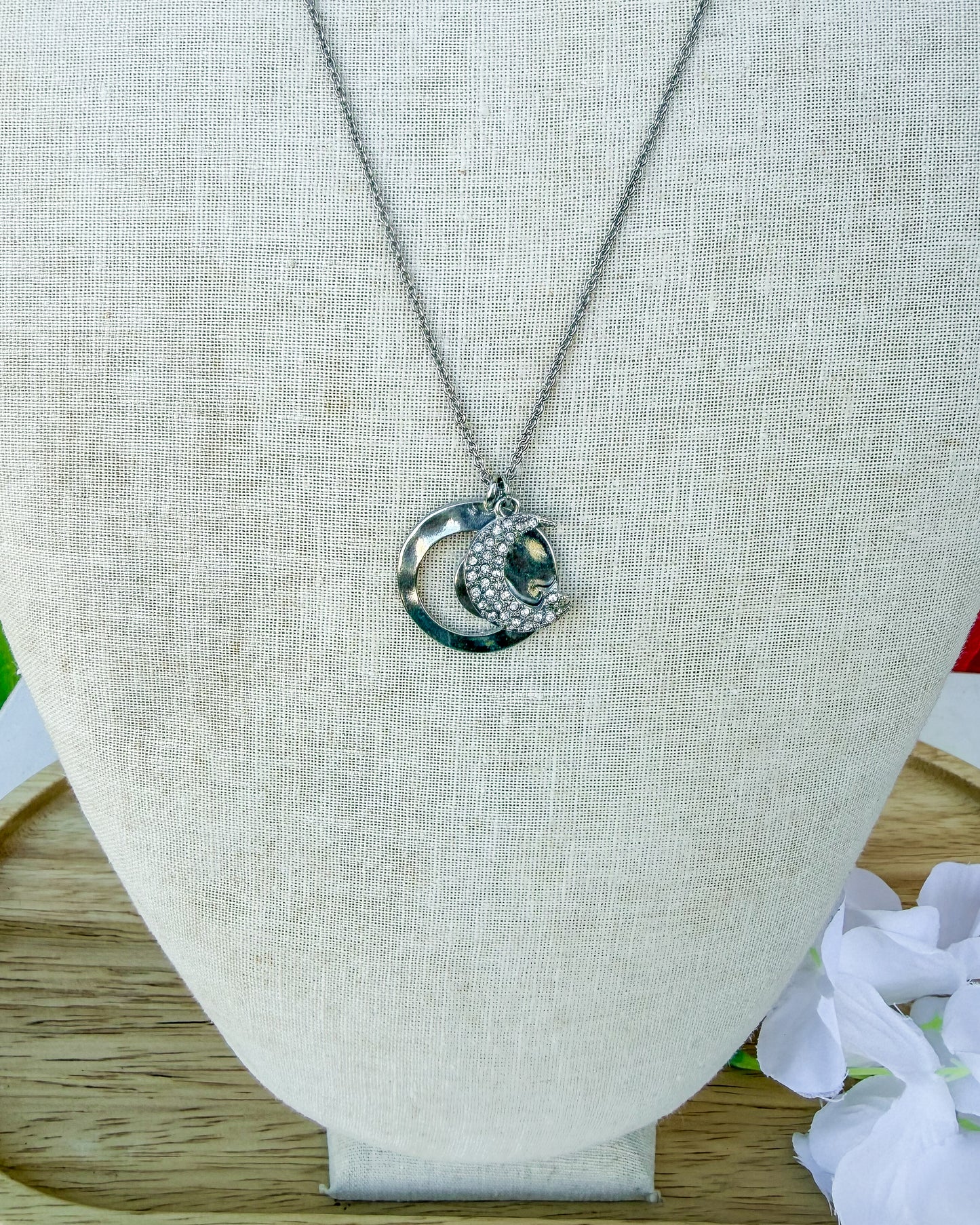 Simple Charm Necklace