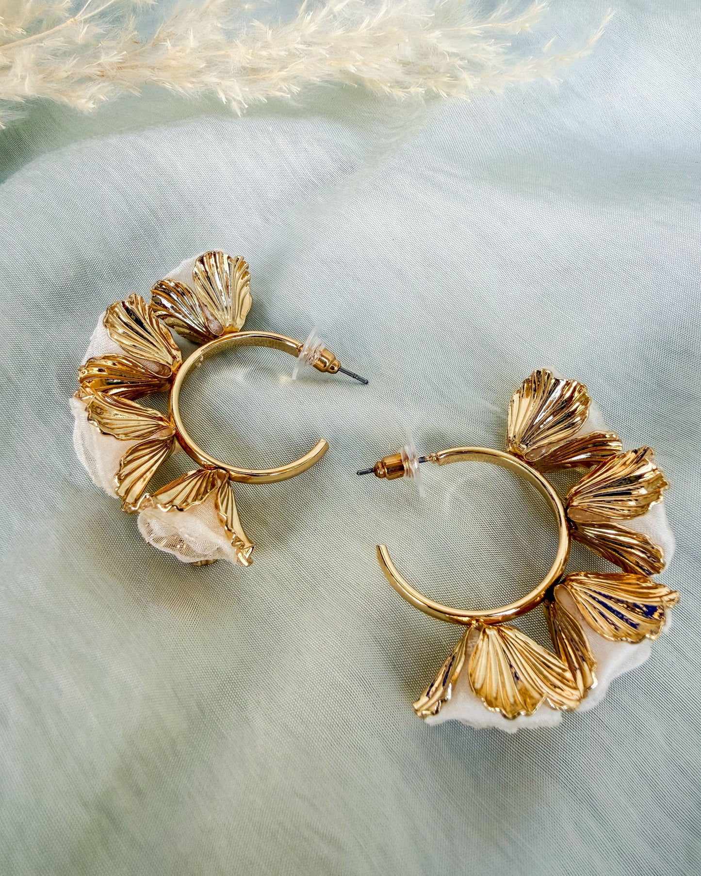 Follow The Flowers Hoops - White