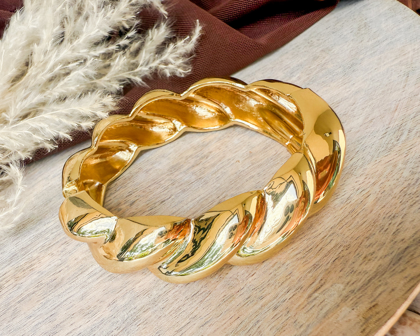 Bono Bangle