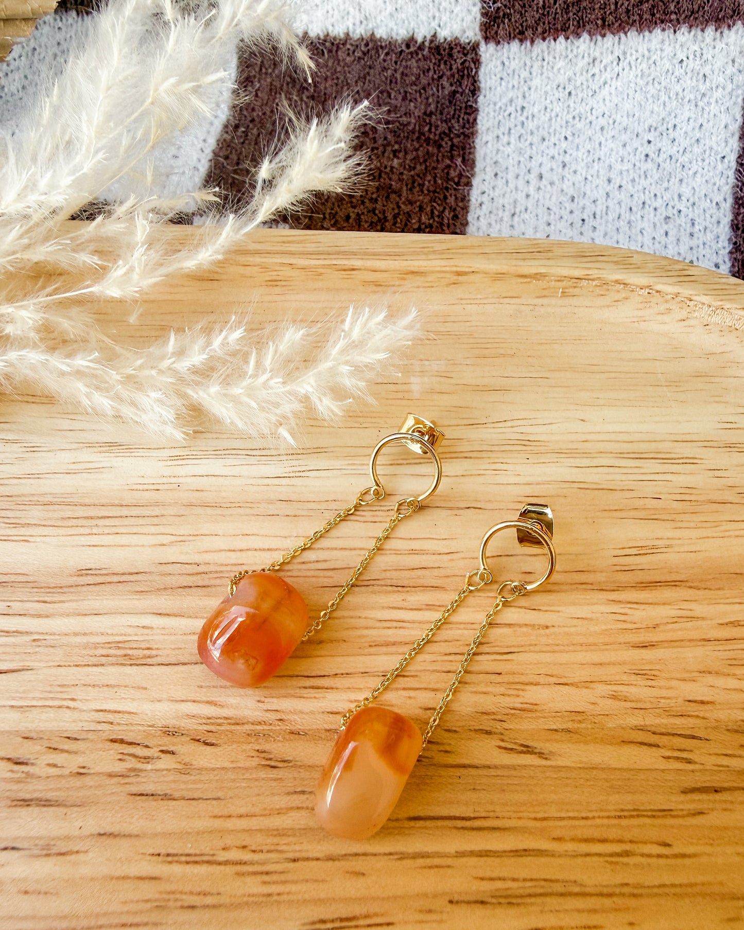 She's Precious Earrings - Natural