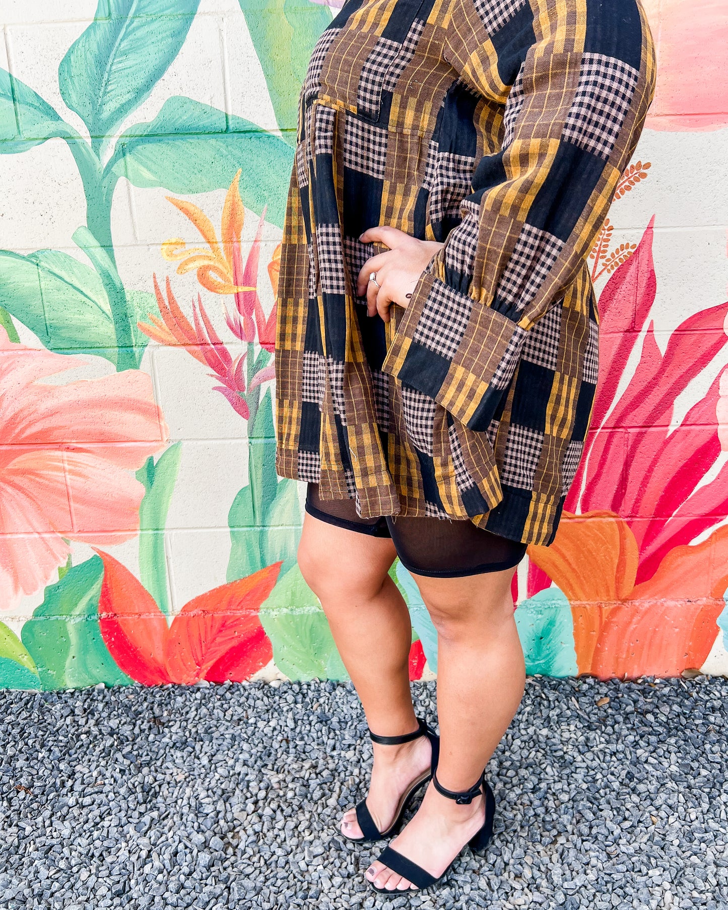 Ivanka Shorts - Black