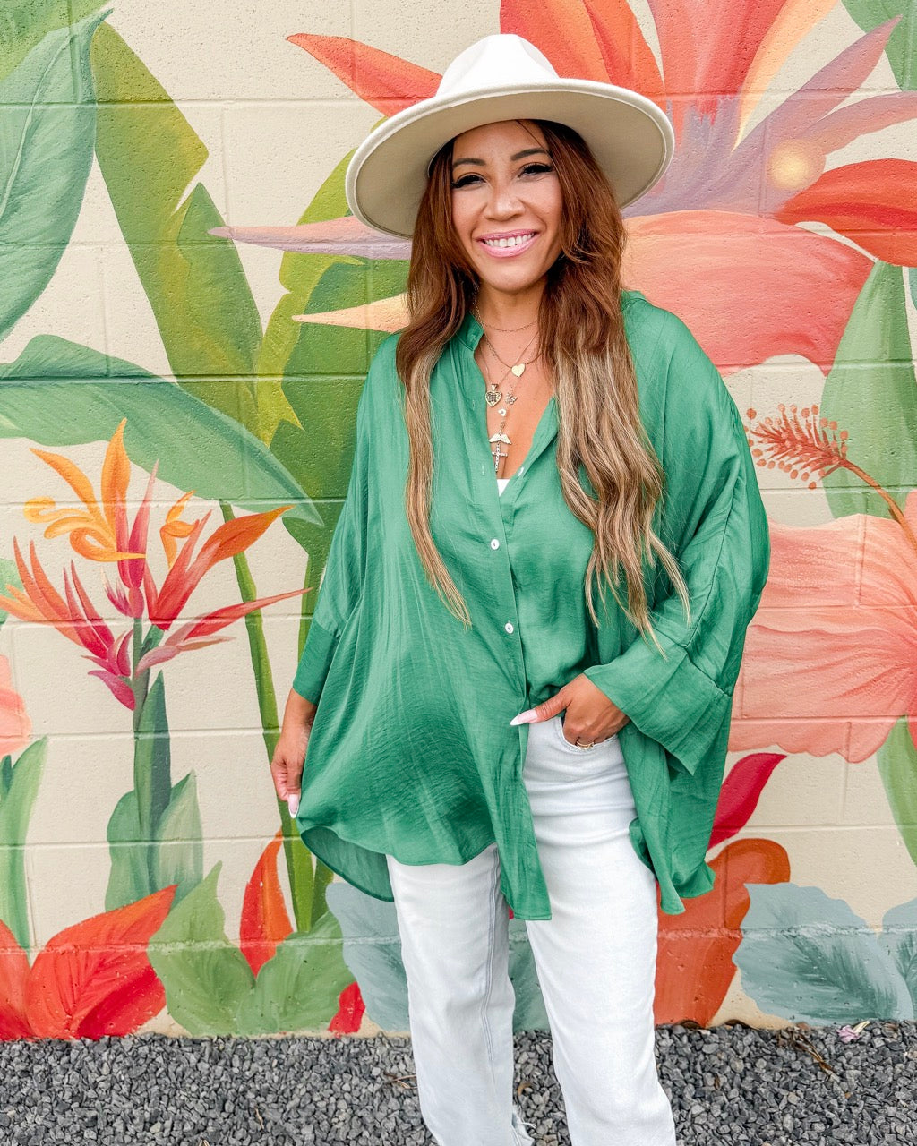 Raelynn Blouse - Kelly Green